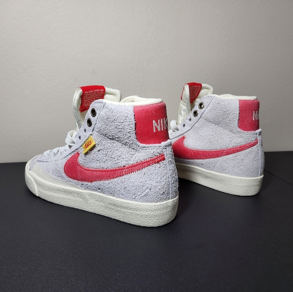 Nike Blazer Mid '77(GS) Premium Shoes Sail Coconut DO7226-100 Youth Size 4Y - Picture 4 of 11